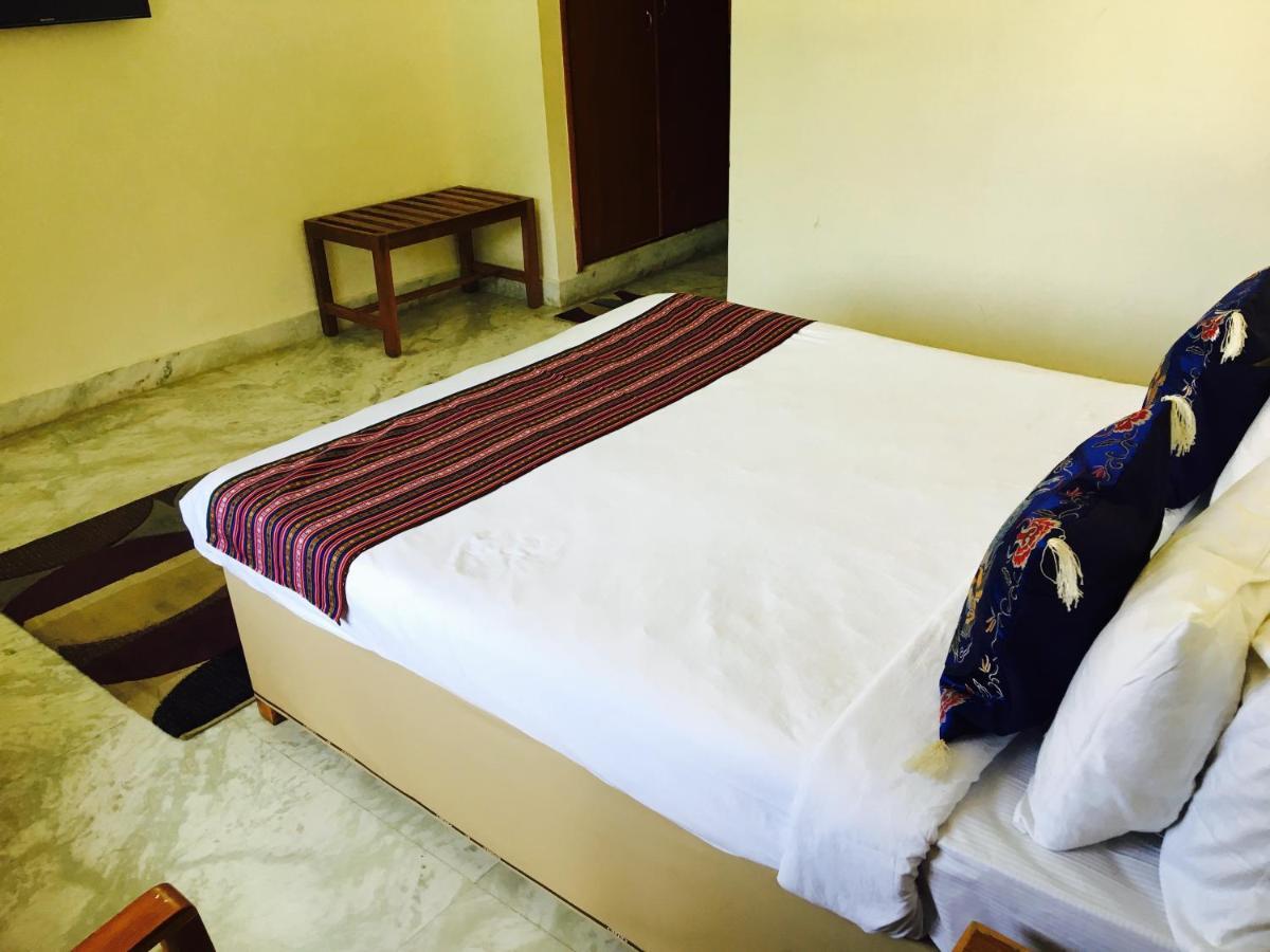 Himalayan Inn Hotel 벵갈루루 외부 사진